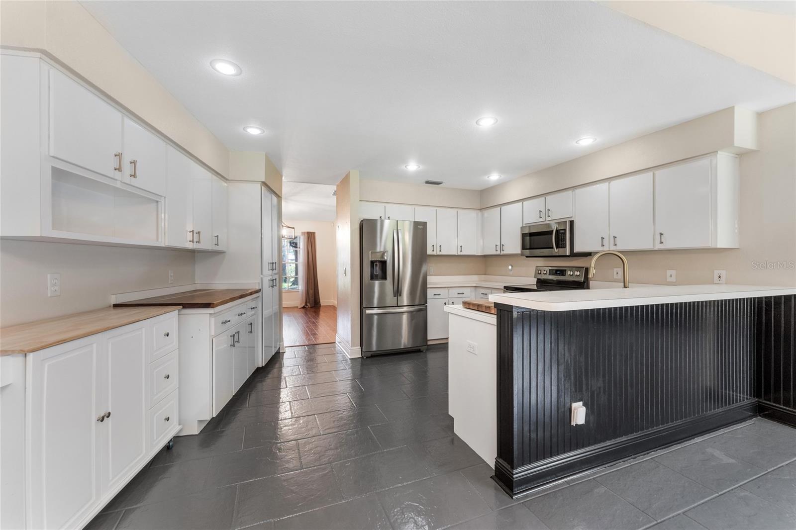 3710 BERGER RD, LUTZ, FL, 33548