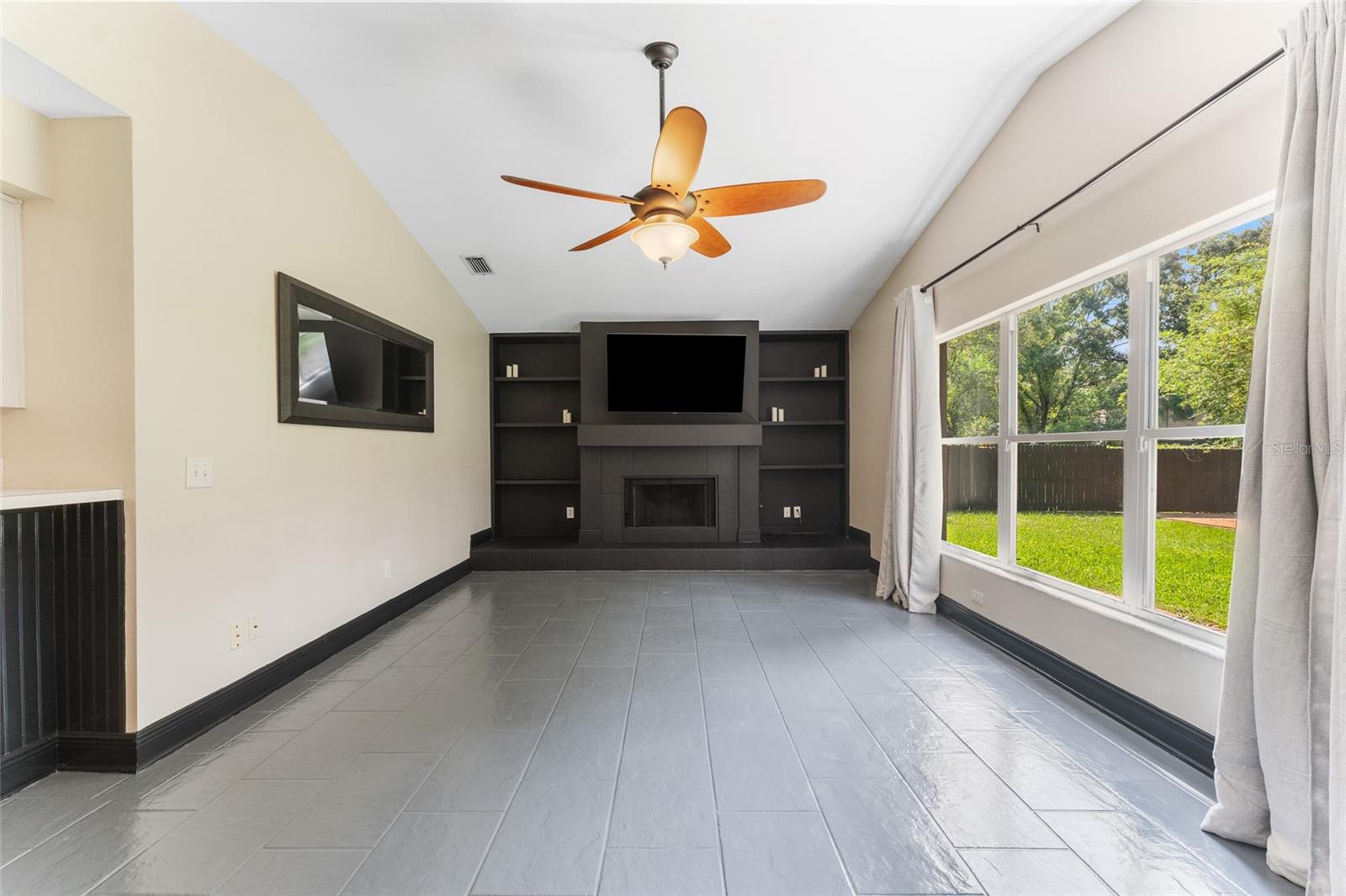 3710 BERGER RD, LUTZ, FL, 33548