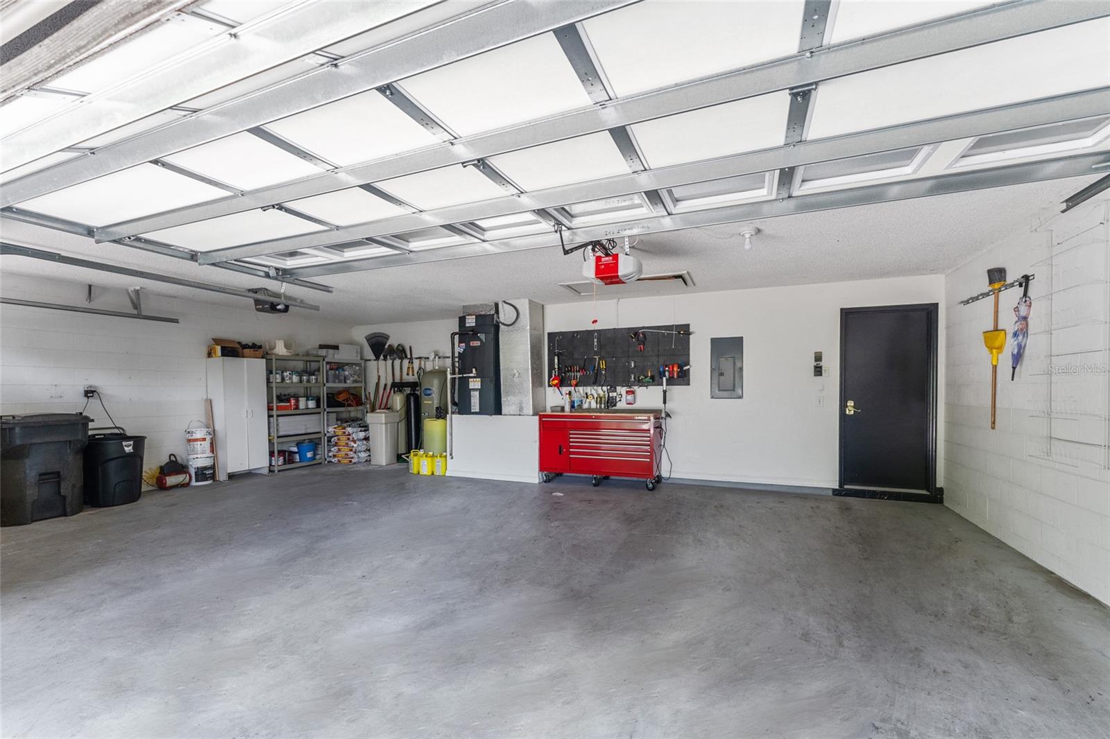 3710 BERGER RD, LUTZ, FL, 33548