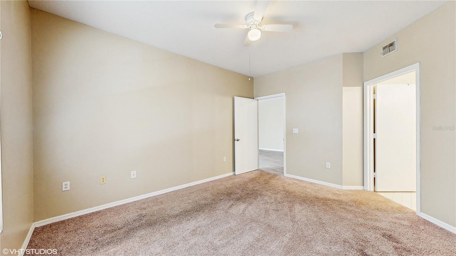 5512 METROWEST BLVD #203, ORLANDO, FL, 32811