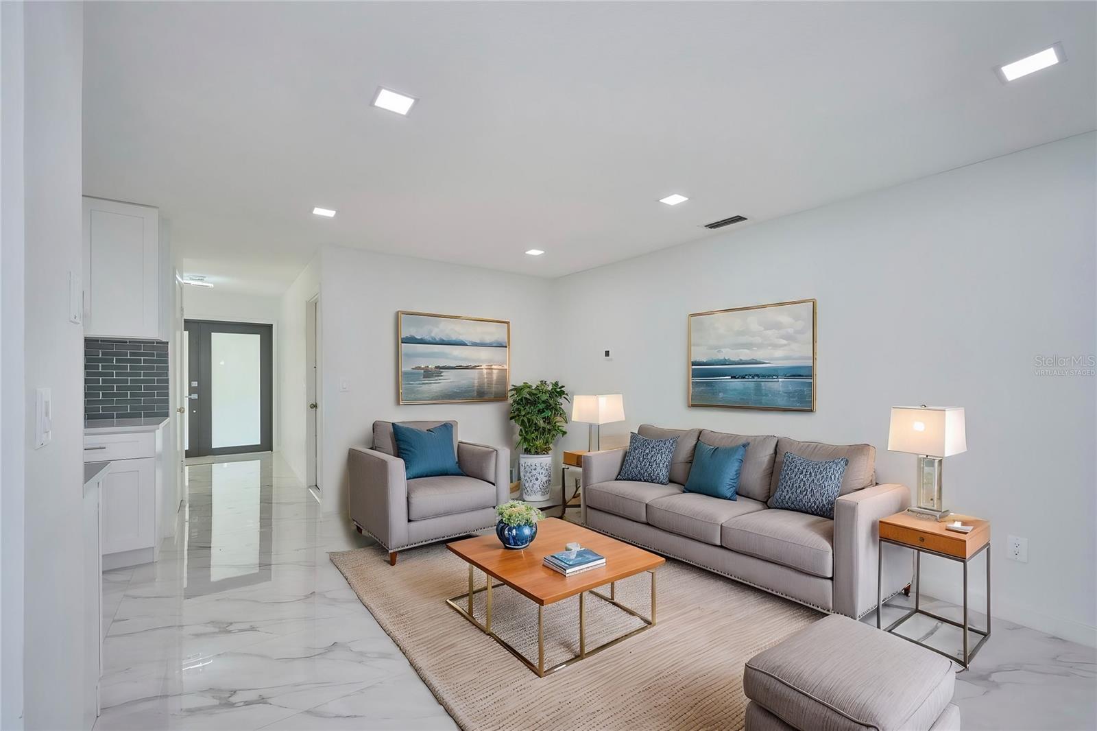 2310 LAGUNA DR, INDIAN LAKE ESTATES, FL, 33855