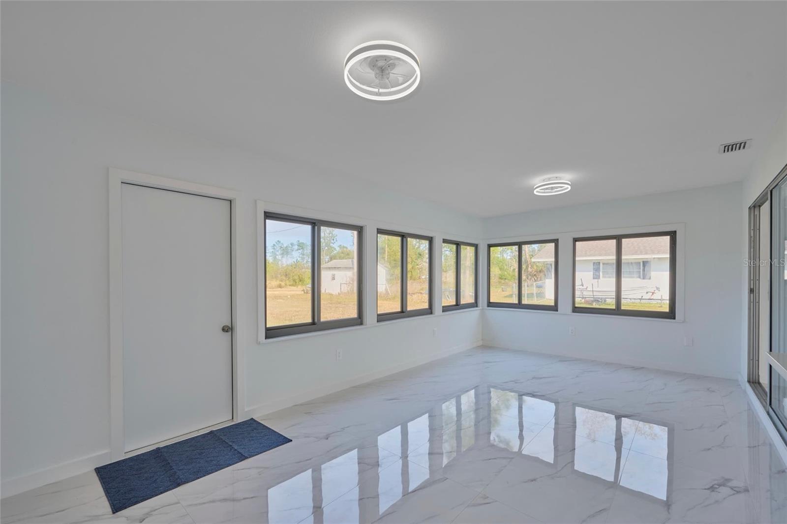 2310 LAGUNA DR, INDIAN LAKE ESTATES, FL, 33855