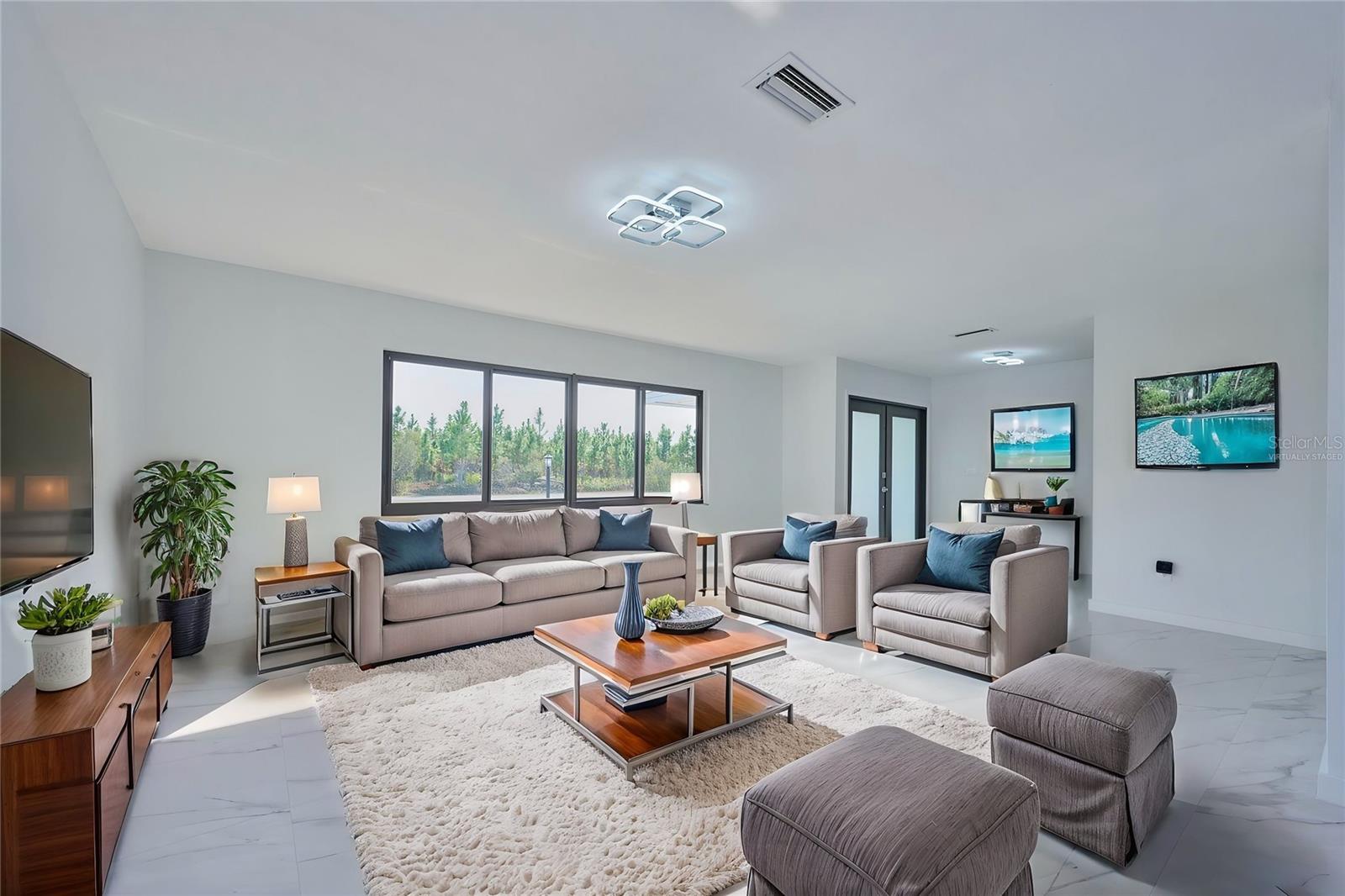 2310 LAGUNA DR, INDIAN LAKE ESTATES, FL, 33855