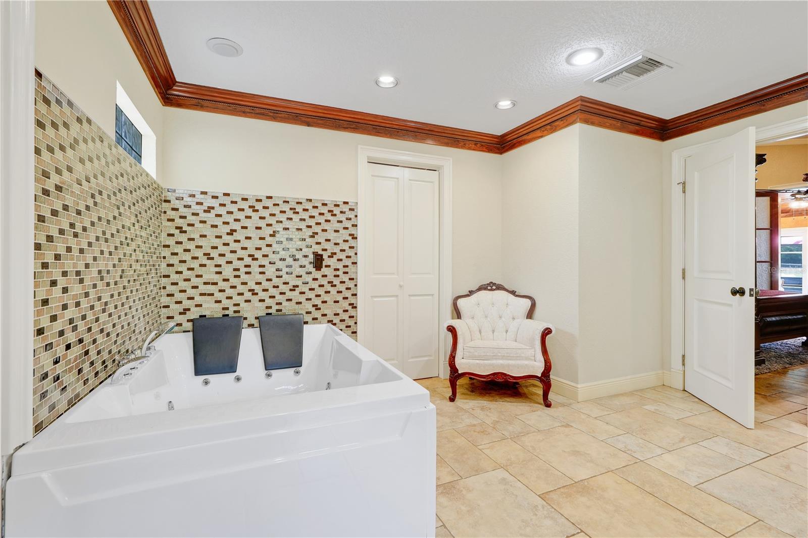 32510 WOLF BRANCH LN, SORRENTO, FL, 32776