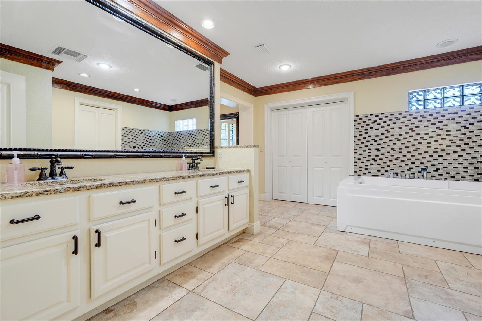 32510 WOLF BRANCH LN, SORRENTO, FL, 32776