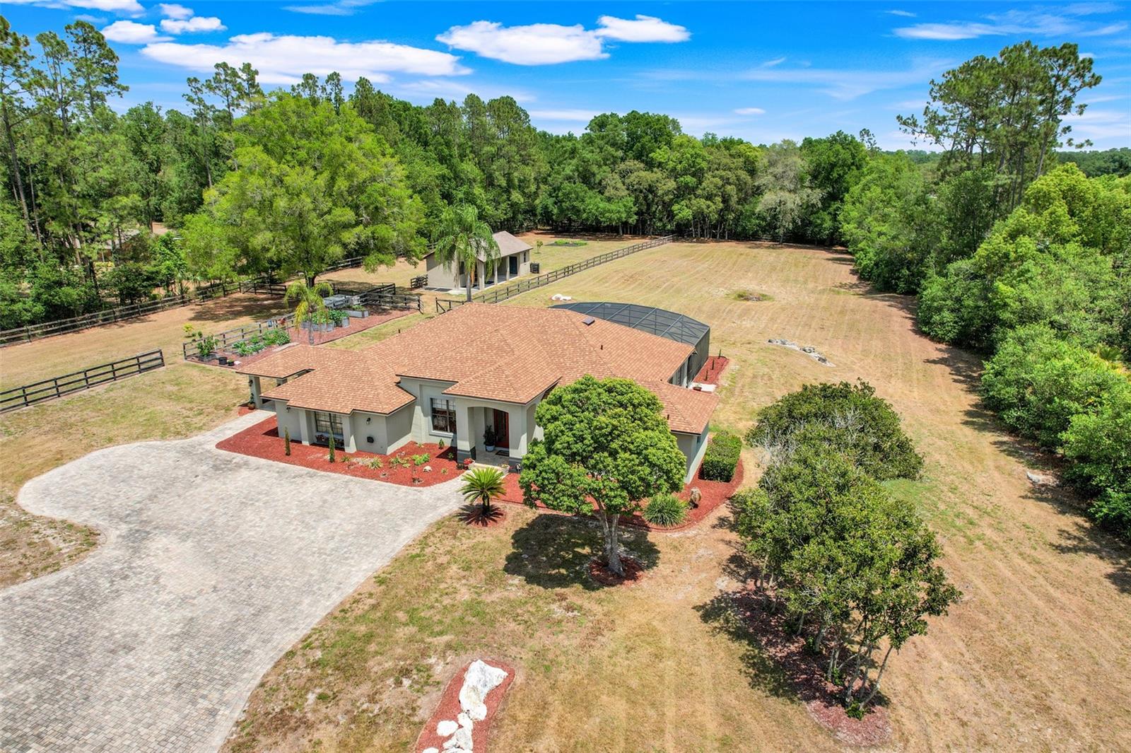 32510 WOLF BRANCH LN, SORRENTO, FL, 32776