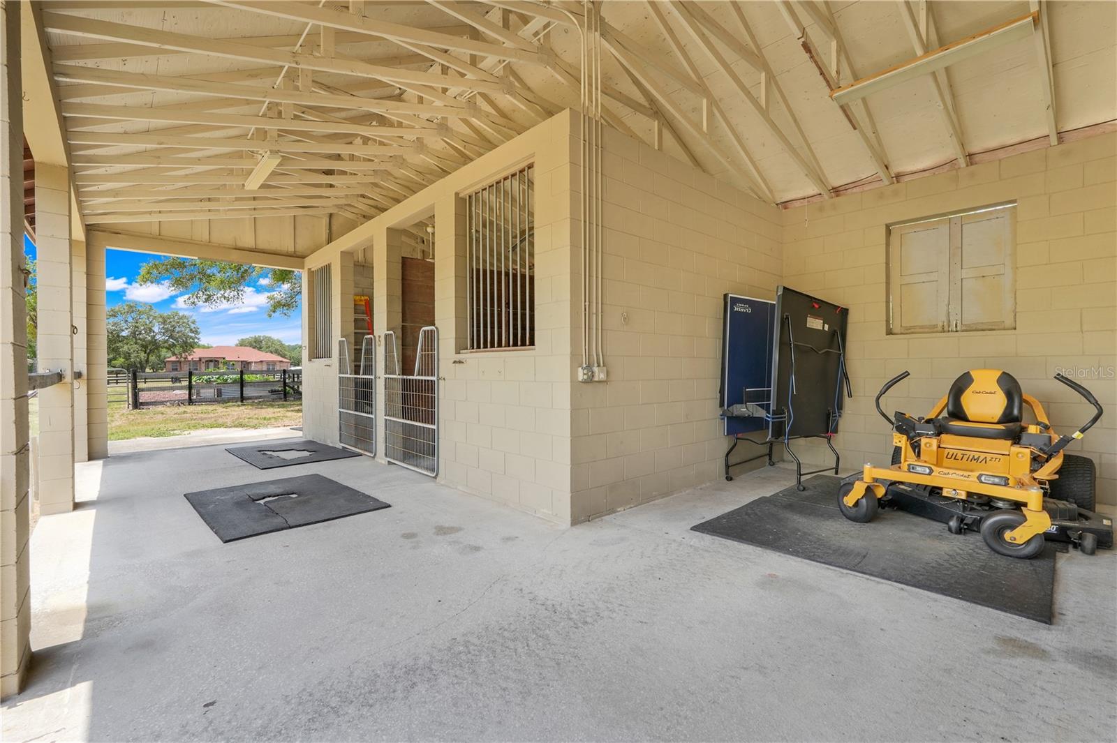 32510 WOLF BRANCH LN, SORRENTO, FL, 32776