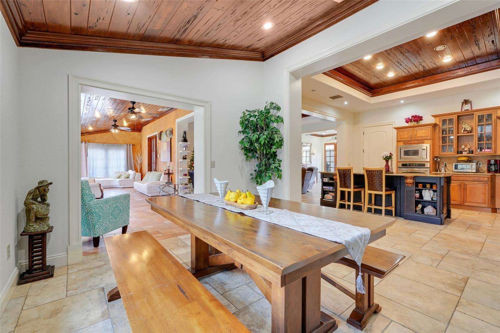 32510 WOLF BRANCH LN, SORRENTO, FL, 32776