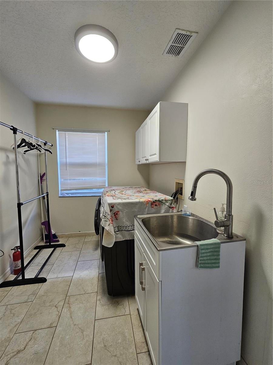 2494 RIDGEMOOR DR, ORLANDO, FL, 32828