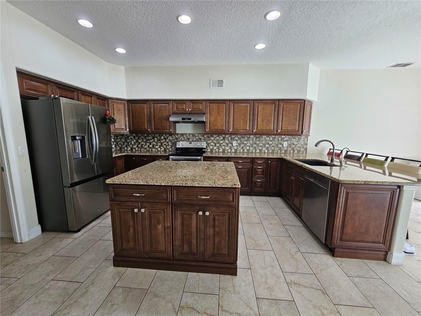 2494 RIDGEMOOR DR, ORLANDO, FL, 32828