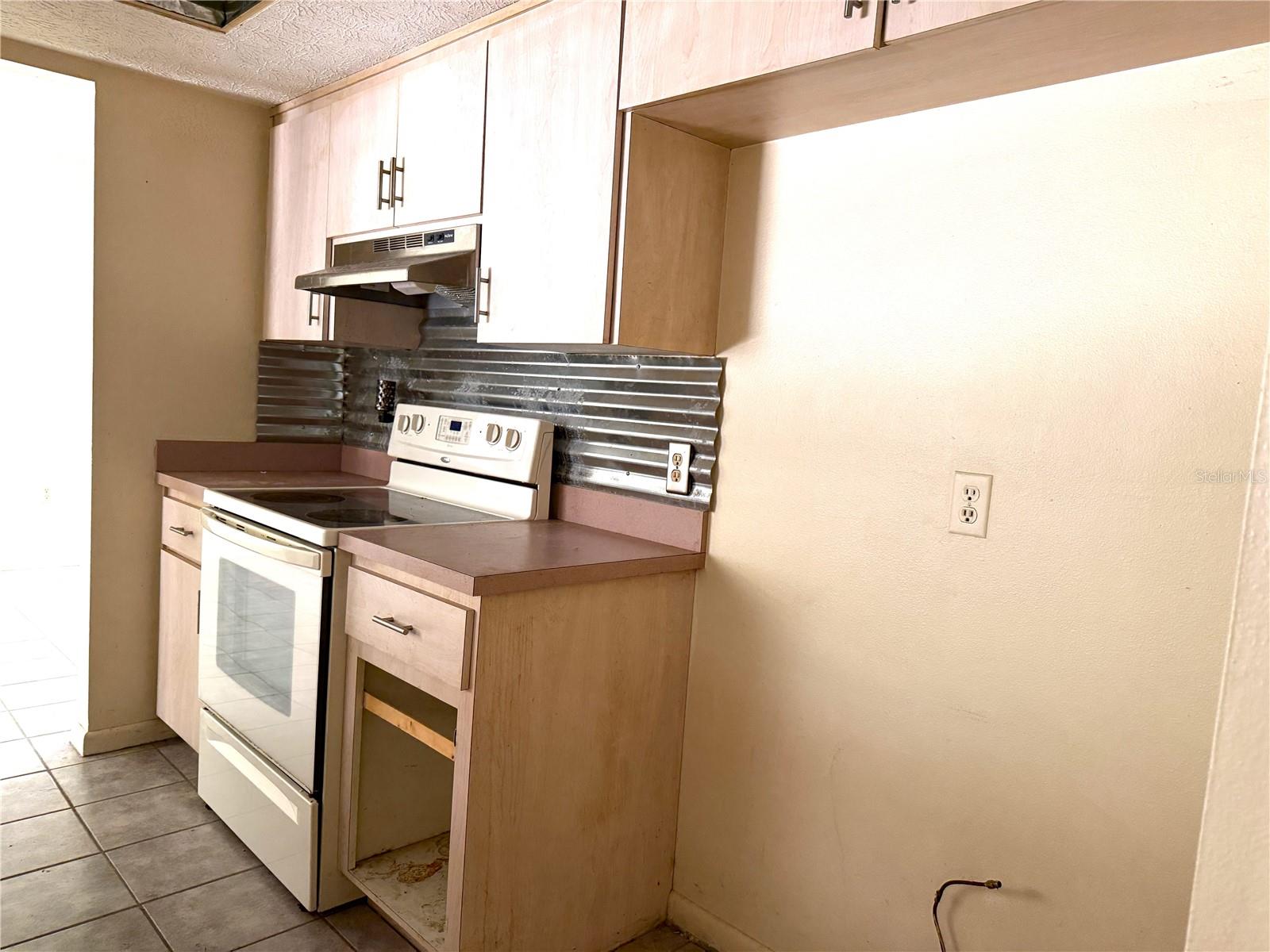 4160 S OAKHURST DR, HOMOSASSA, FL, 34446