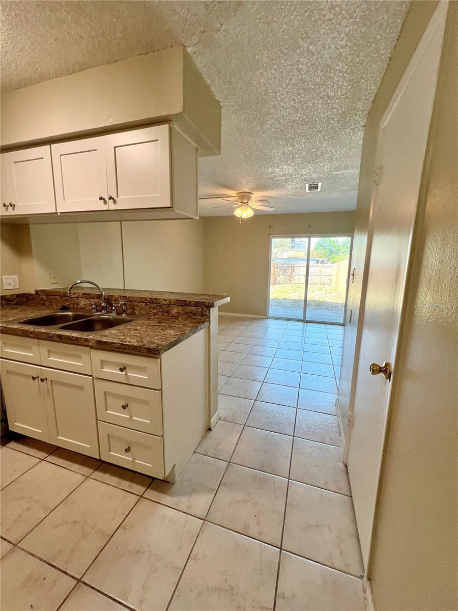 6256 OAK CLUSTER CIR, TAMPA, FL, 33634