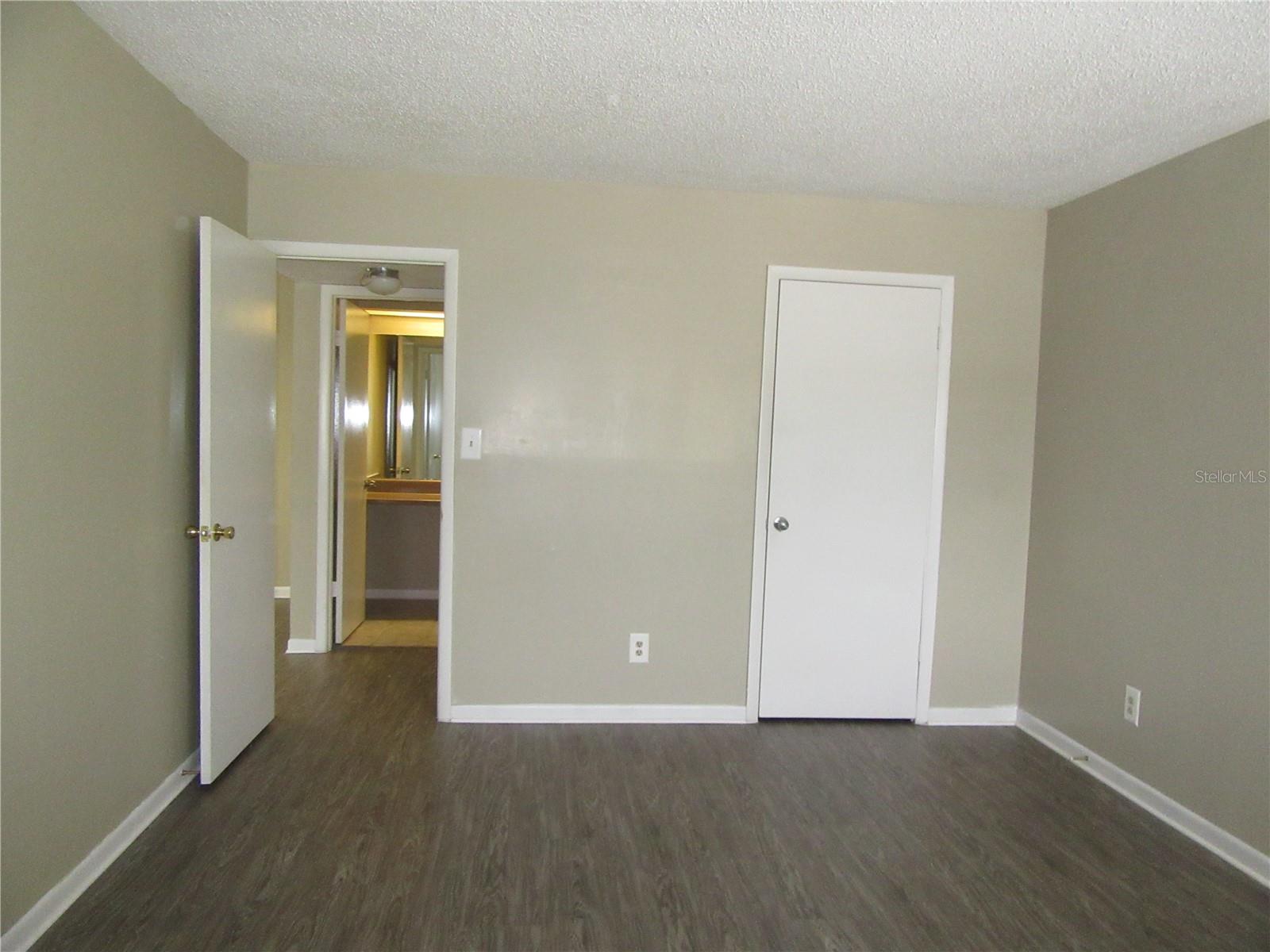 13289 ARBOR POINTE CIR #201, TAMPA, FL, 33617