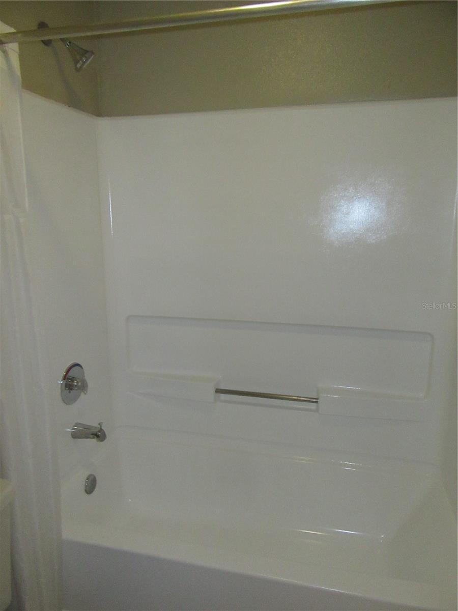 13289 ARBOR POINTE CIR #201, TAMPA, FL, 33617