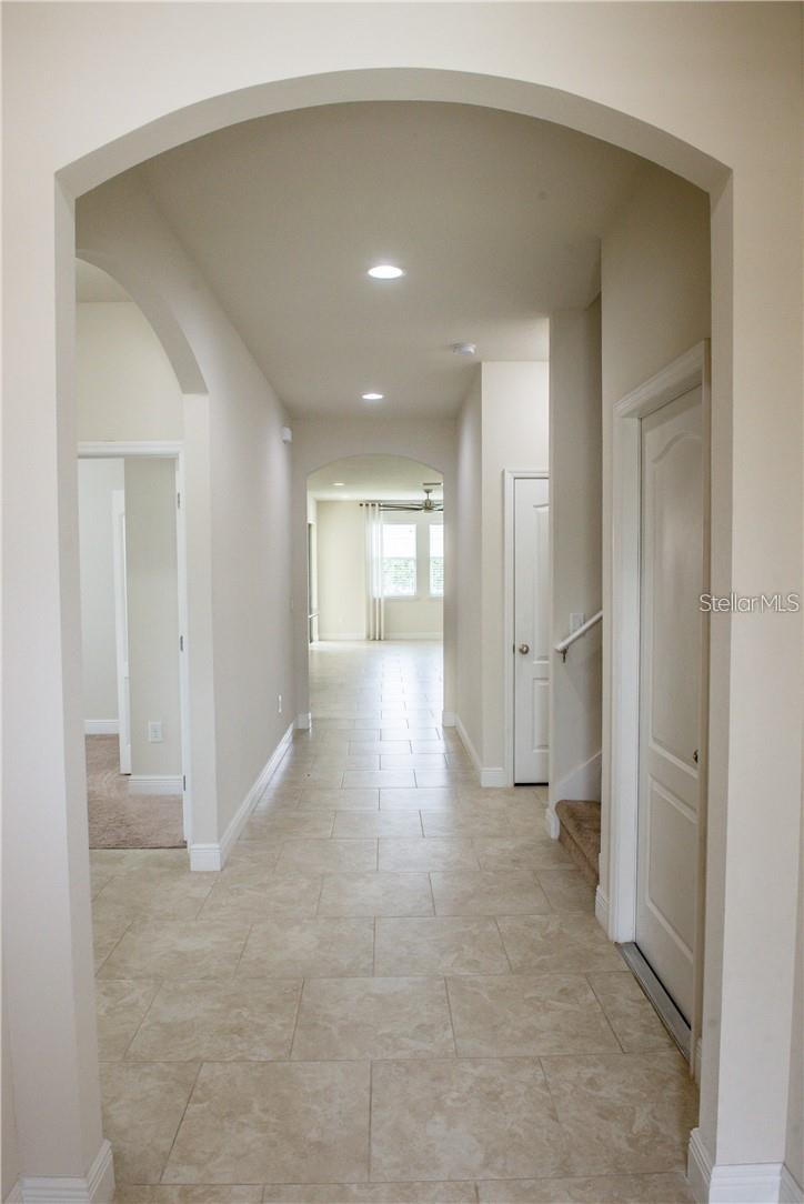 11239 SPRING POINT CIR, RIVERVIEW, FL, 33579