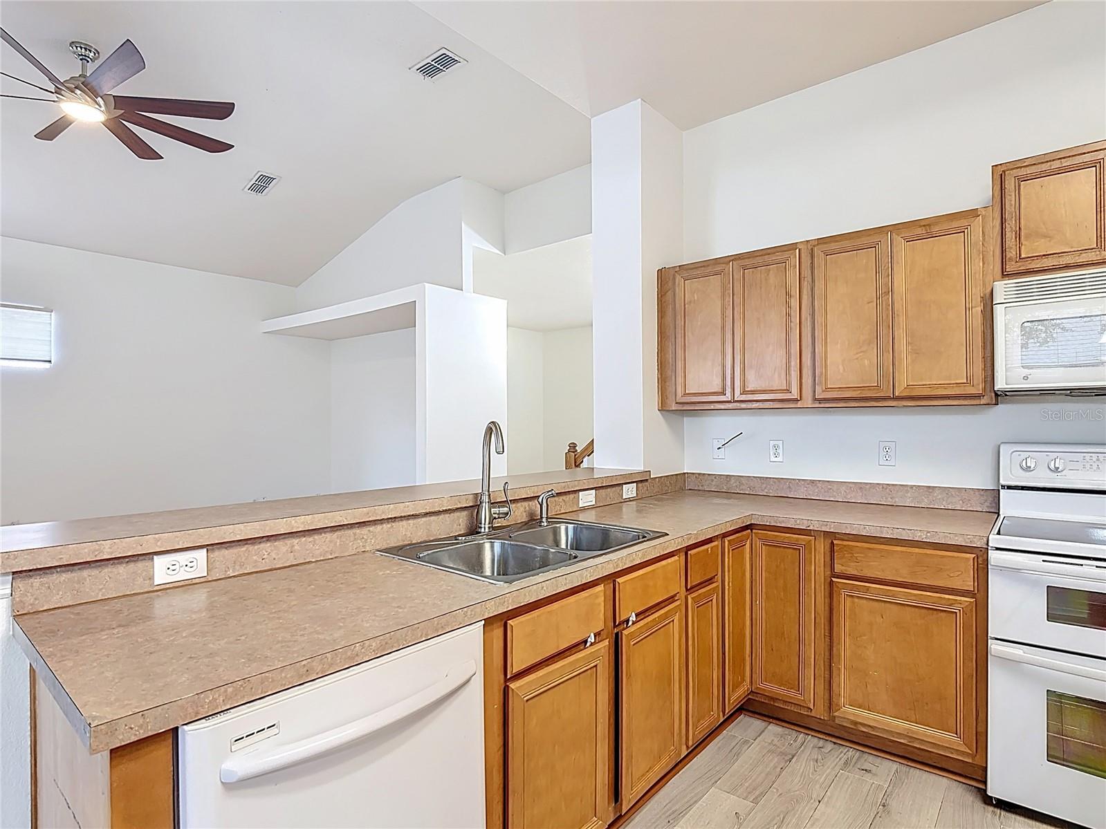 4908 CAPE HATTERAS DR, CLERMONT, FL, 34714