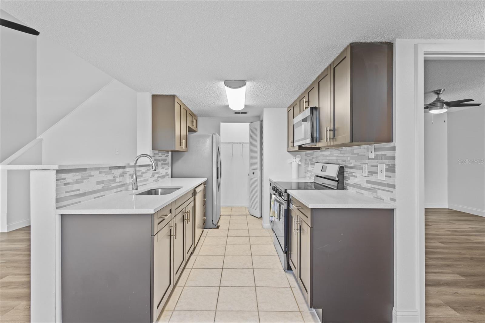 12271 ARMENIA GABLES CIR, TAMPA, FL, 33612