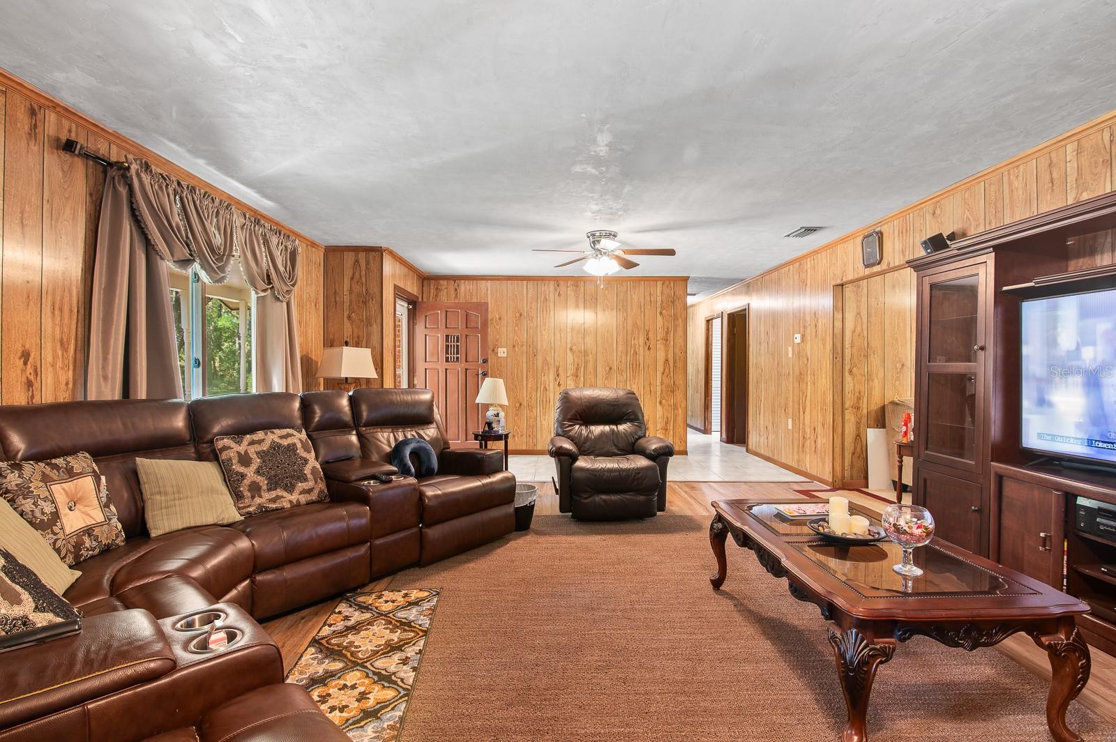 1231 SE OLD BELLAMY RD, HIGH SPRINGS, FL, 32643