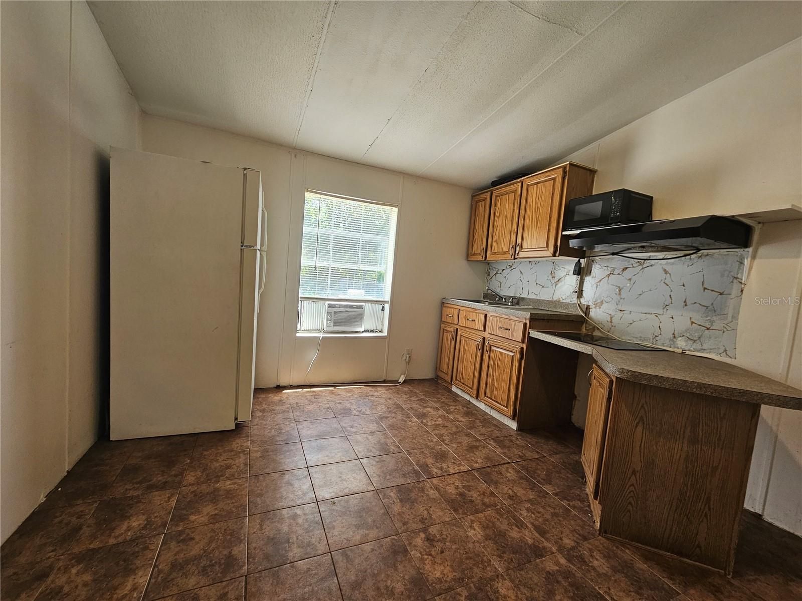 2565 SANCHEZ DR, KISSIMMEE, FL, 34746