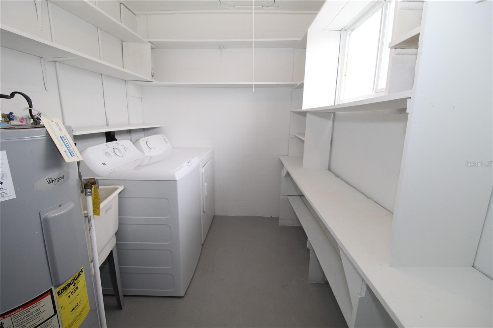 1104 DESERT HILLS DR, SUN CITY CENTER, FL, 33573