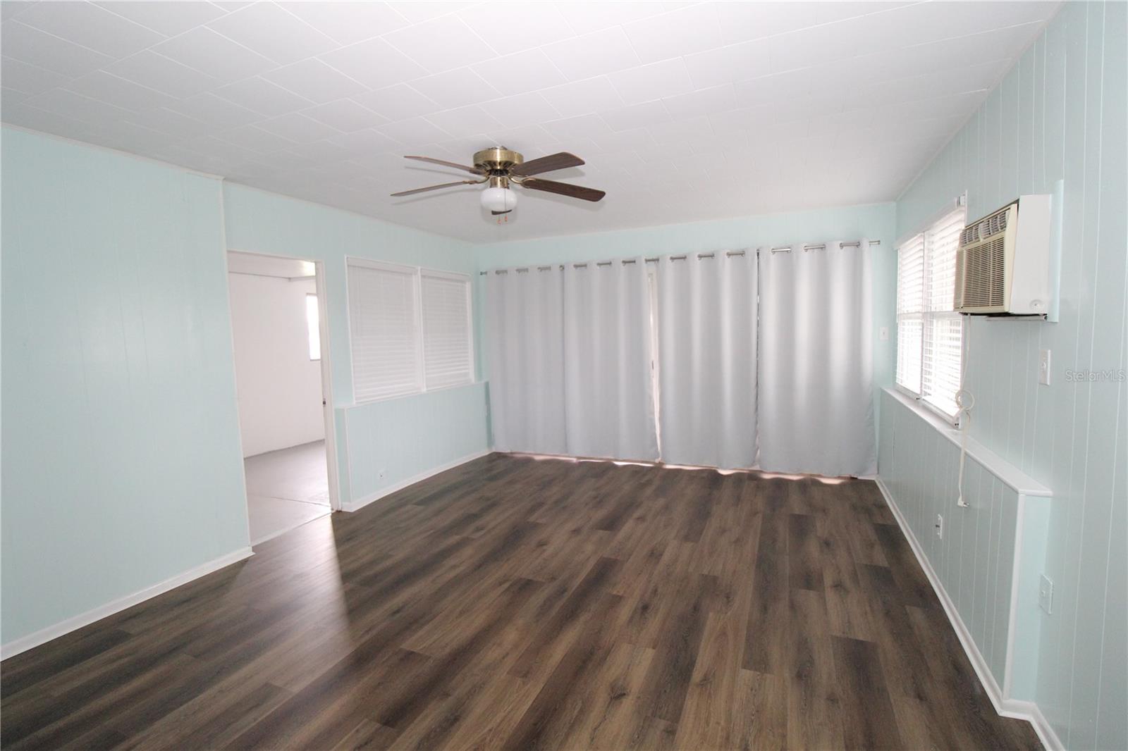 1104 DESERT HILLS DR, SUN CITY CENTER, FL, 33573