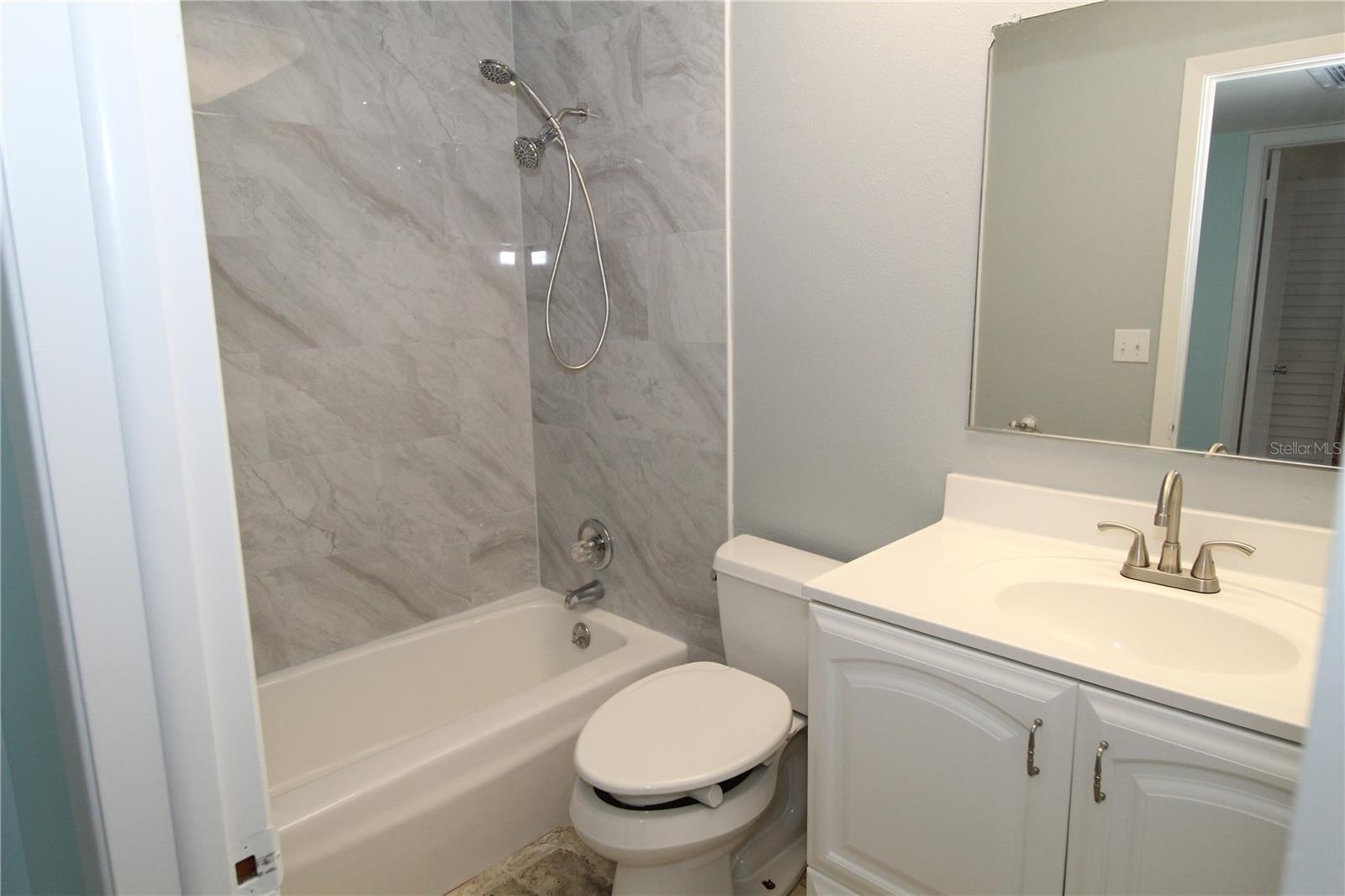 1104 DESERT HILLS DR, SUN CITY CENTER, FL, 33573