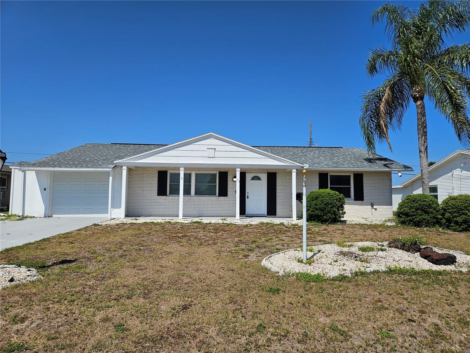 1104 DESERT HILLS DR, SUN CITY CENTER, FL, 33573