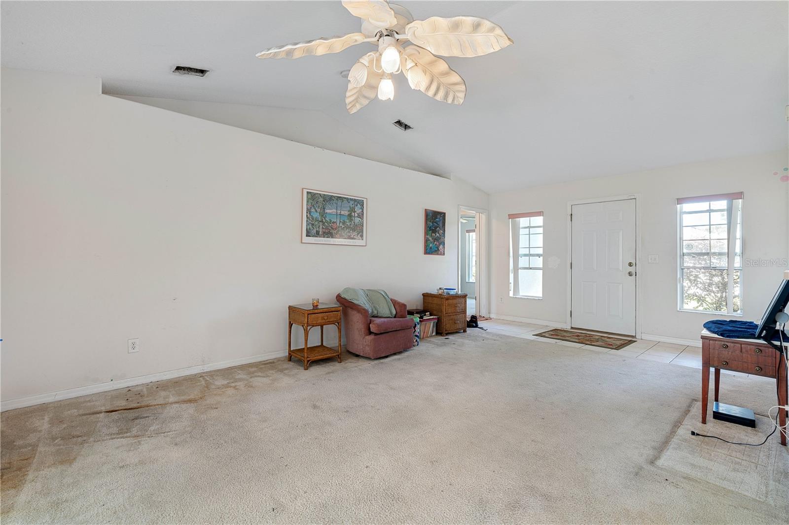 138 PINE GROVE DR, PALM COAST, FL, 32164