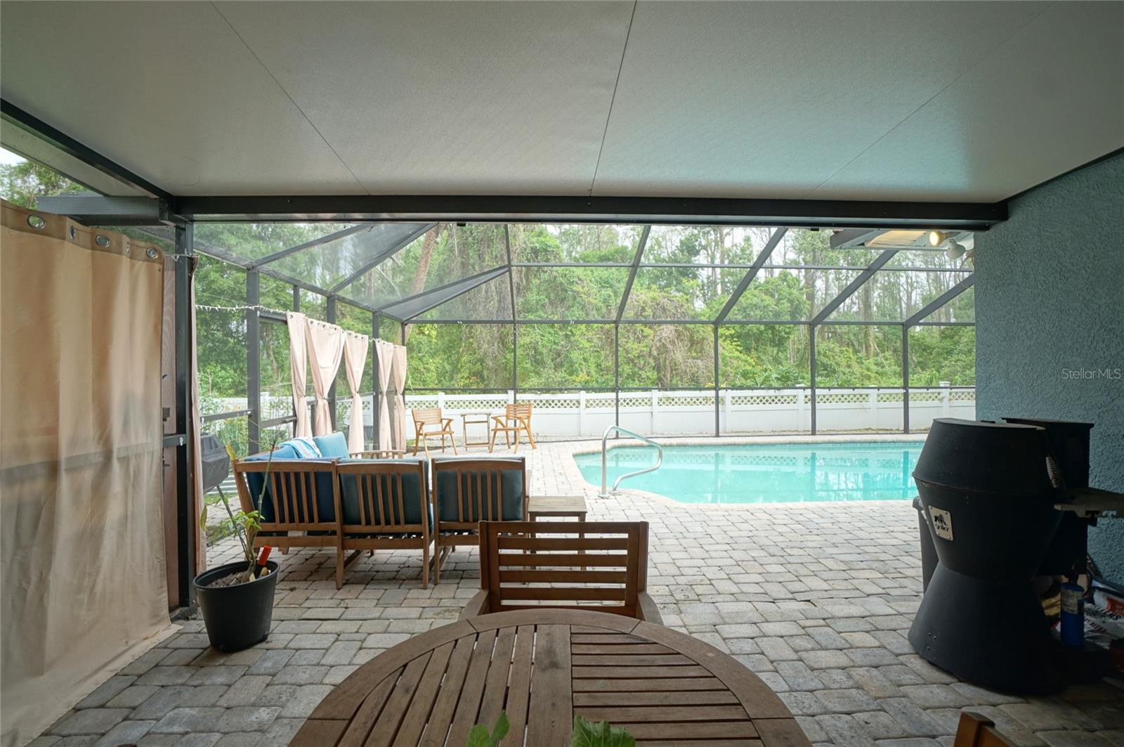 3131 W PARIS ST, TAMPA, FL, 33614