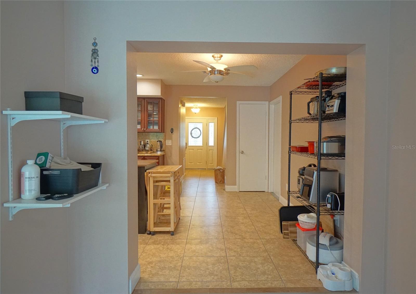 3131 W PARIS ST, TAMPA, FL, 33614