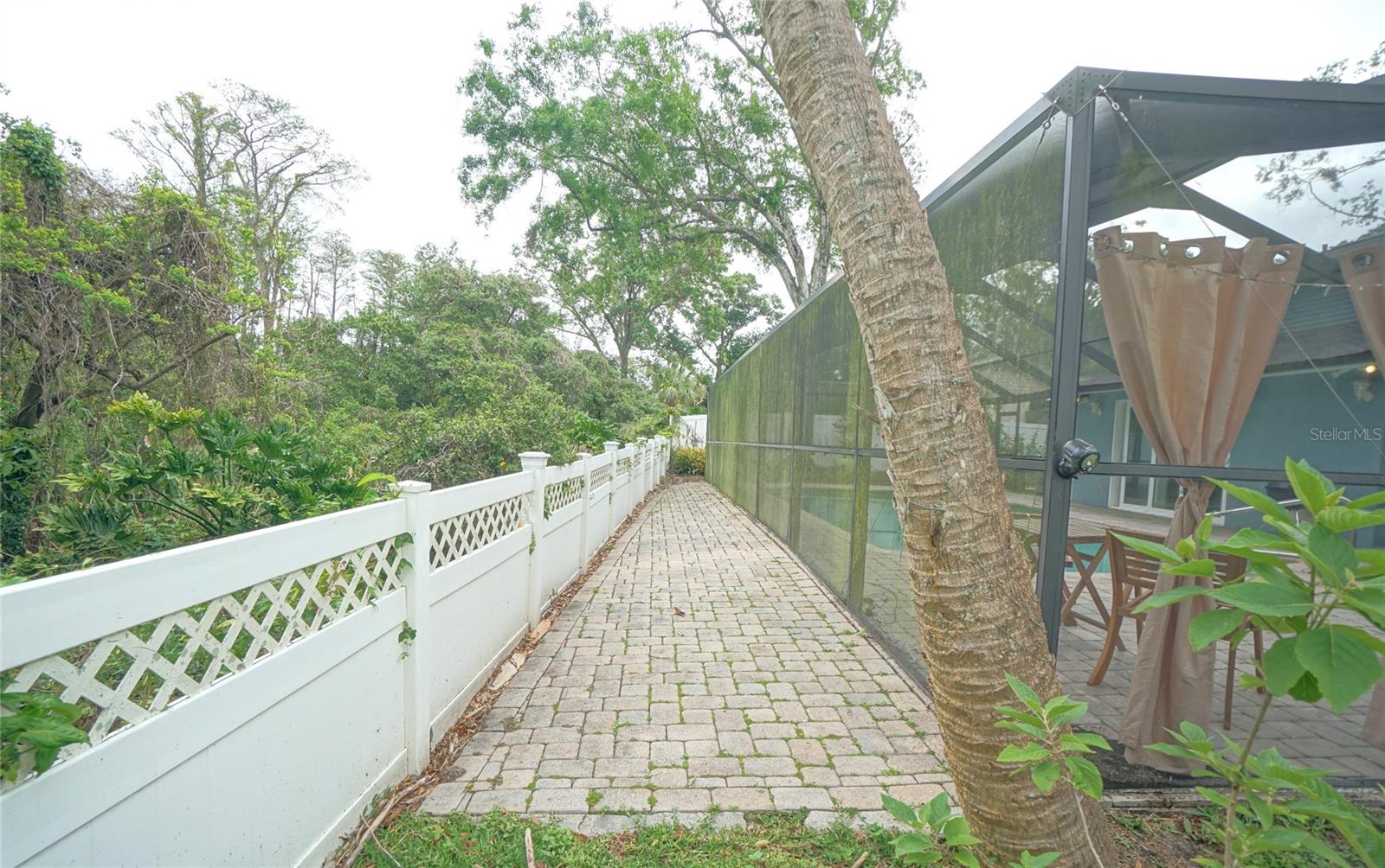 3131 W PARIS ST, TAMPA, FL, 33614