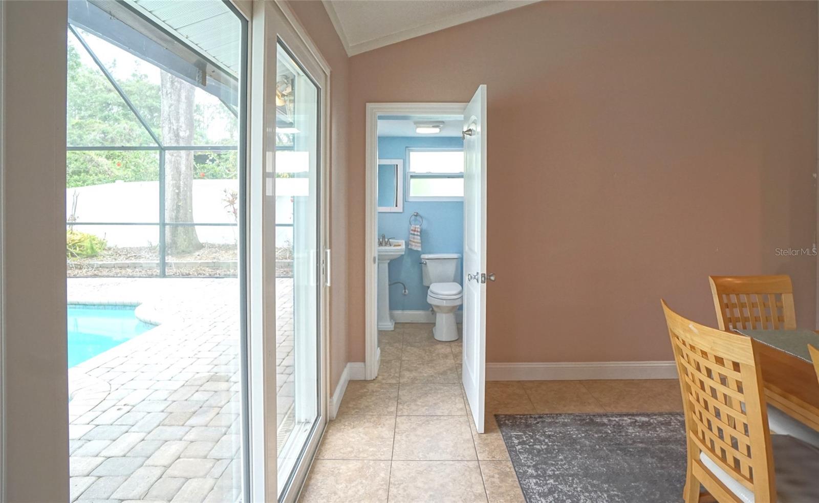 3131 W PARIS ST, TAMPA, FL, 33614