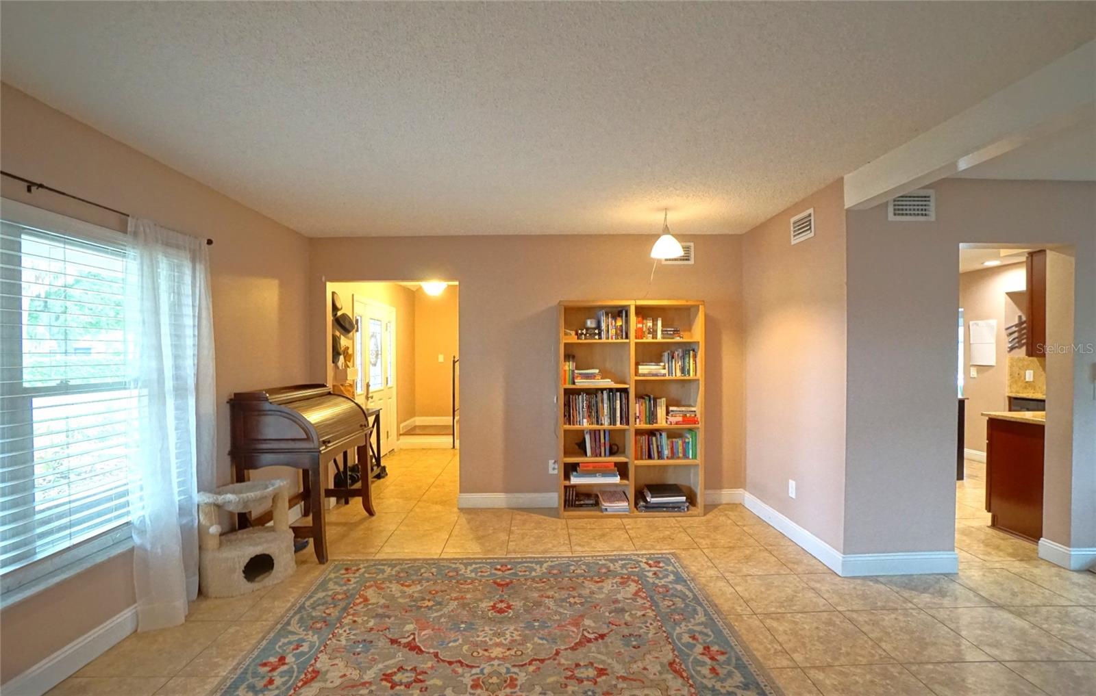 3131 W PARIS ST, TAMPA, FL, 33614