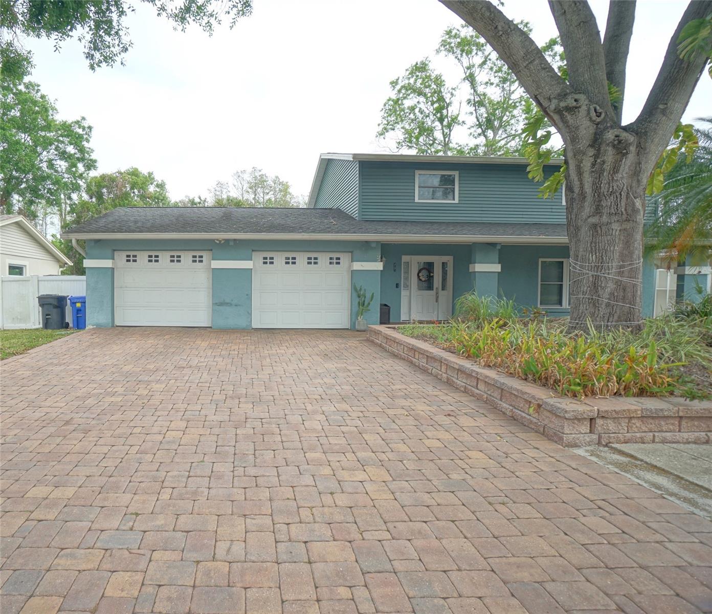 3131 W PARIS ST, TAMPA, FL, 33614