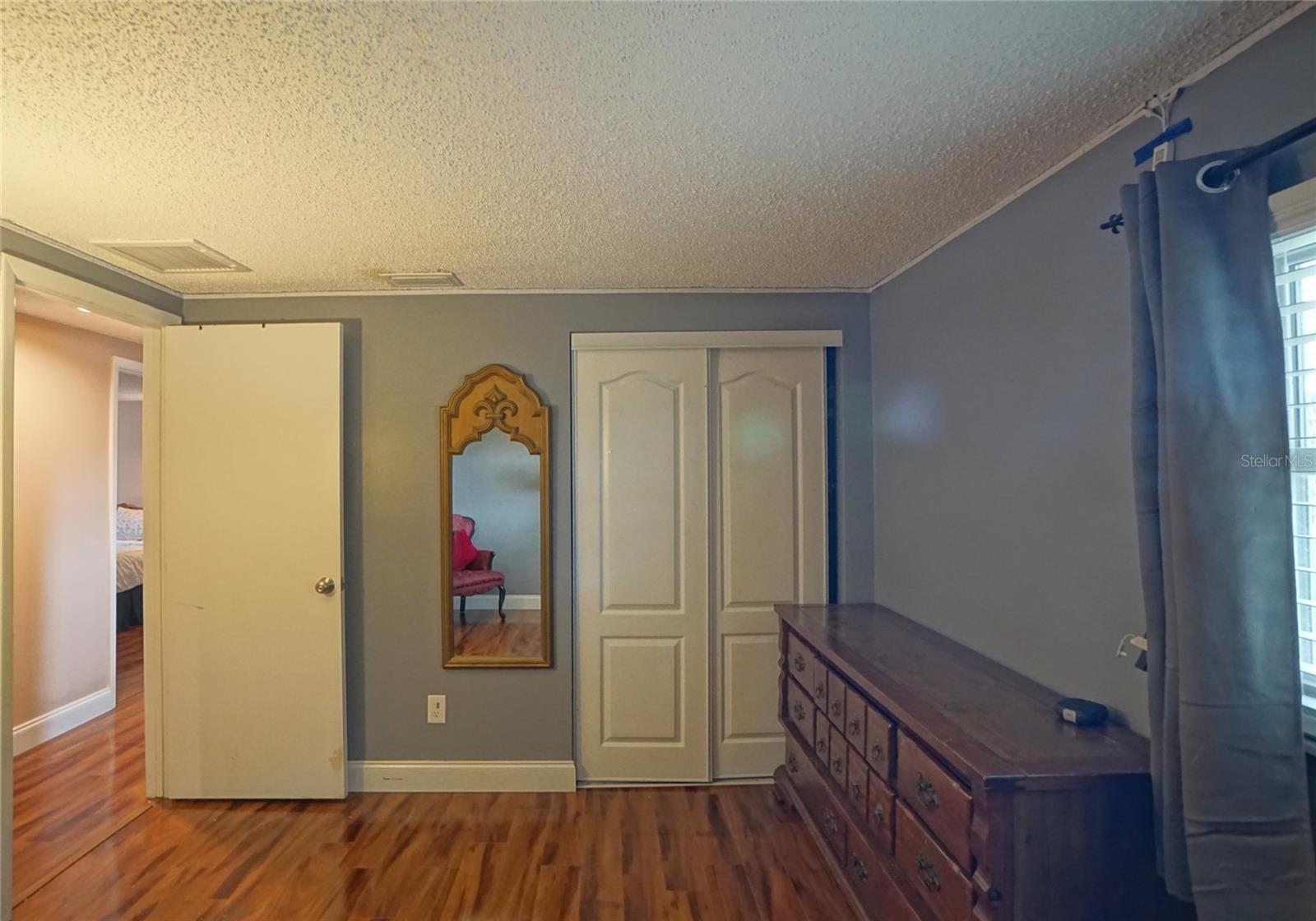 3131 W PARIS ST, TAMPA, FL, 33614