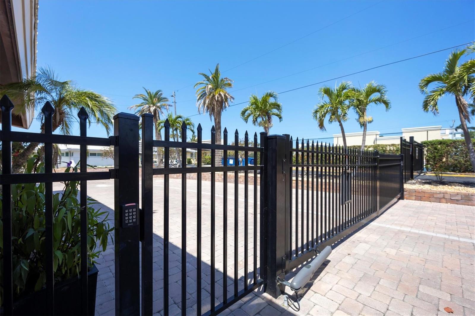 6005 MIDNIGHT PASS RD #N13, SARASOTA, FL, 34242