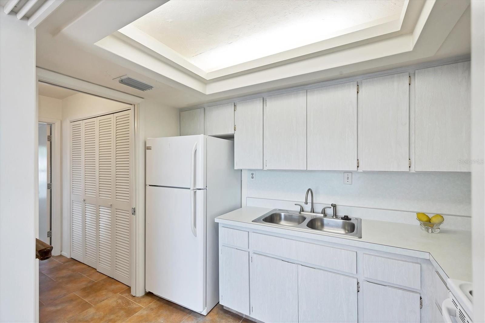 6005 MIDNIGHT PASS RD #N13, SARASOTA, FL, 34242