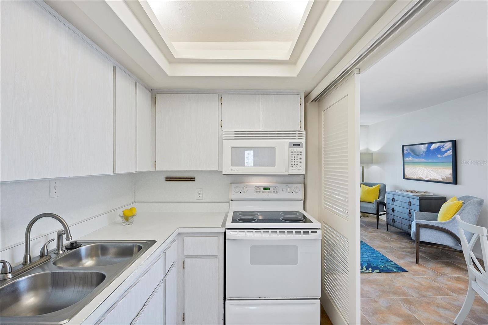 6005 MIDNIGHT PASS RD #N13, SARASOTA, FL, 34242