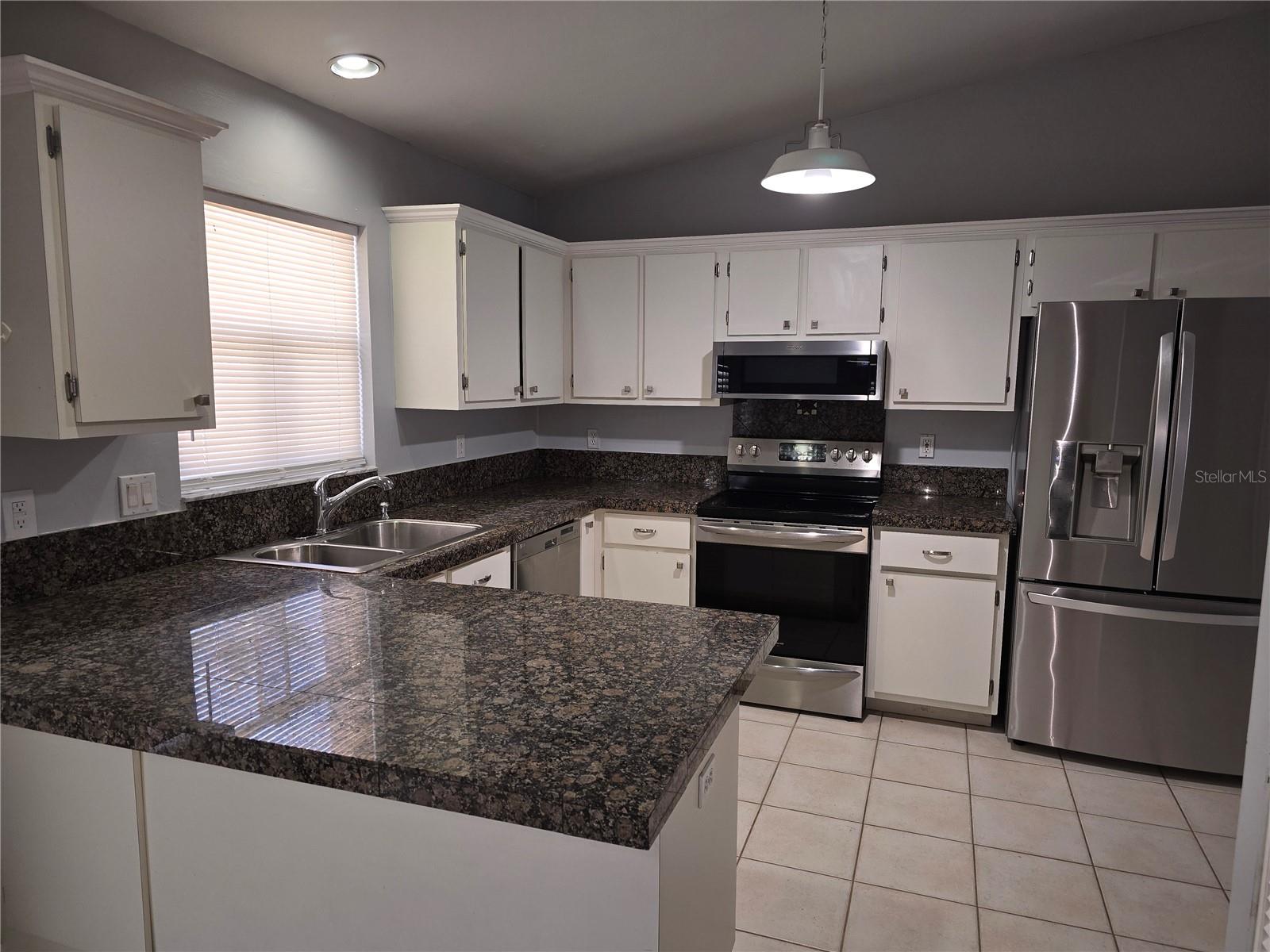 421 TROPICANA PKWY E, CAPE CORAL, FL, 33909