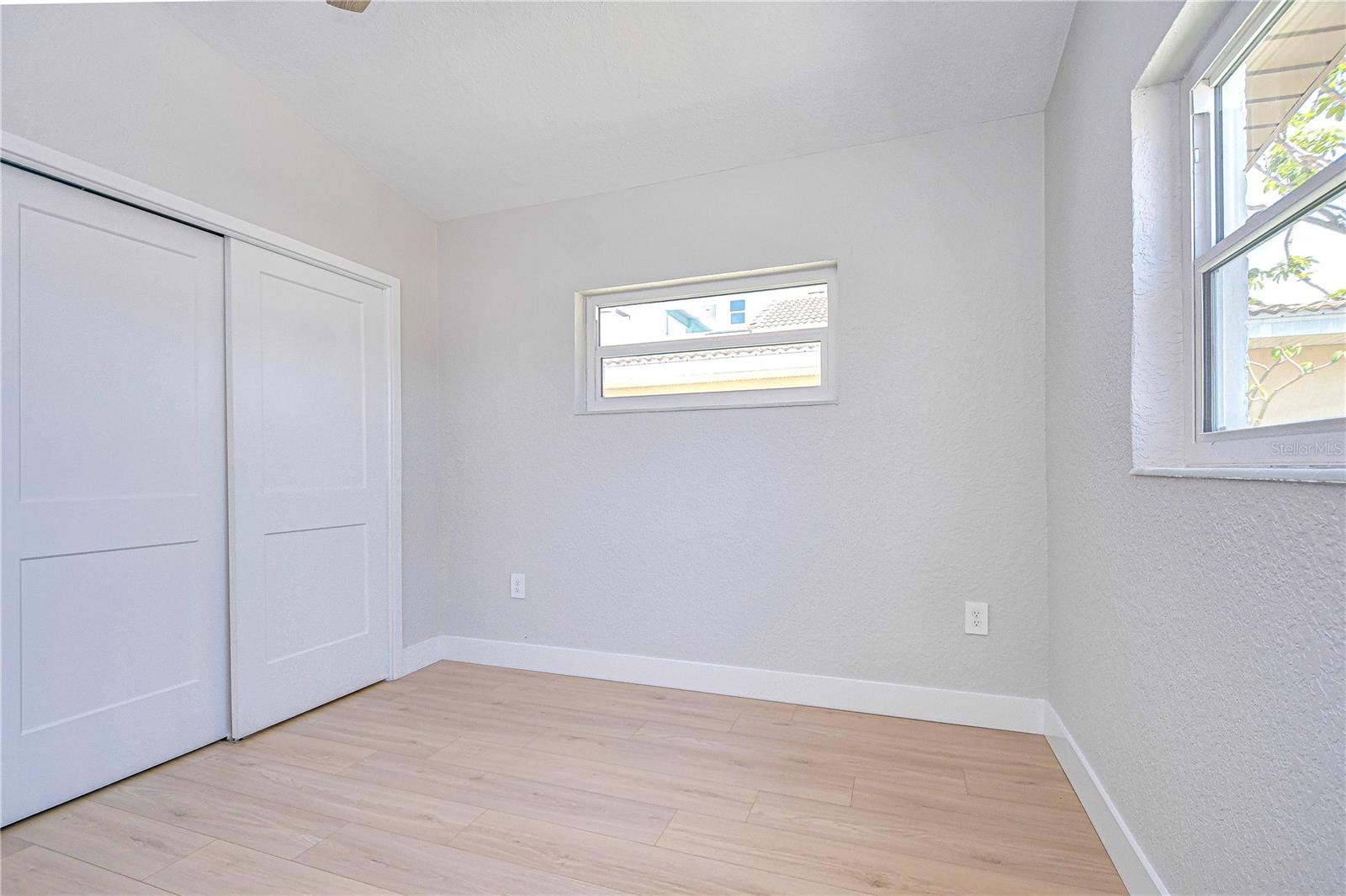 568 CRYSTAL DR, MADEIRA BEACH, FL, 33708