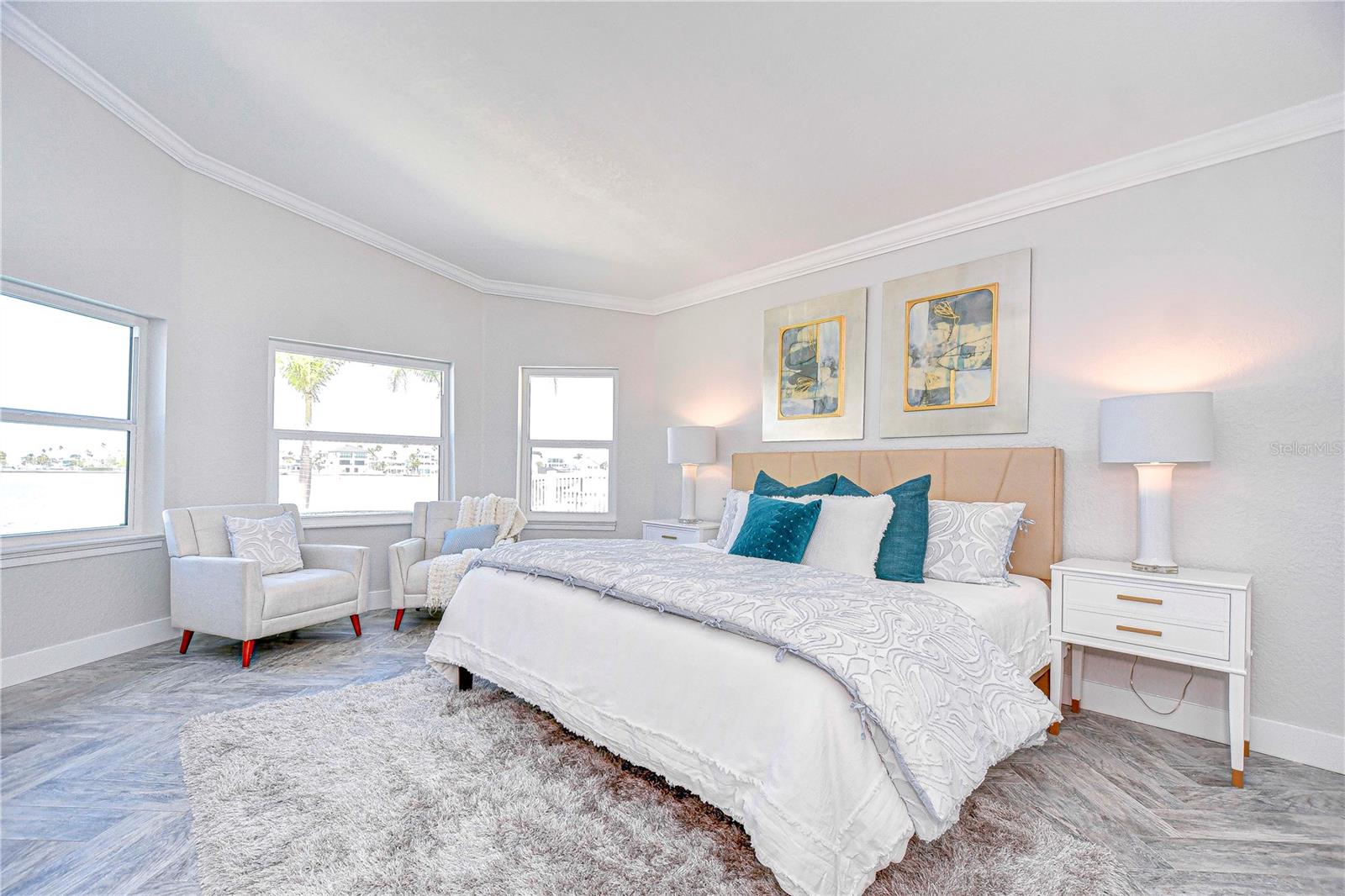 568 CRYSTAL DR, MADEIRA BEACH, FL, 33708