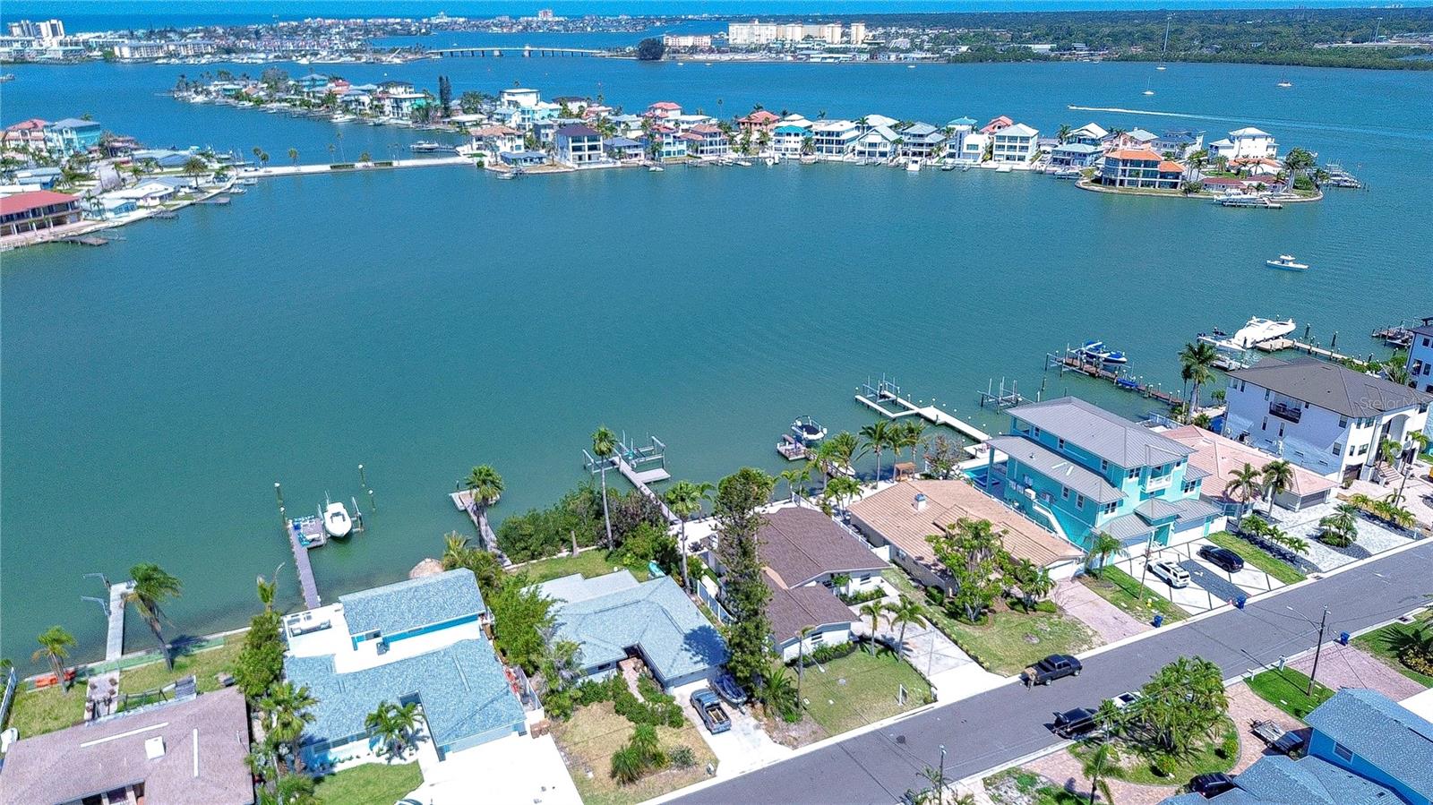 568 CRYSTAL DR, MADEIRA BEACH, FL, 33708