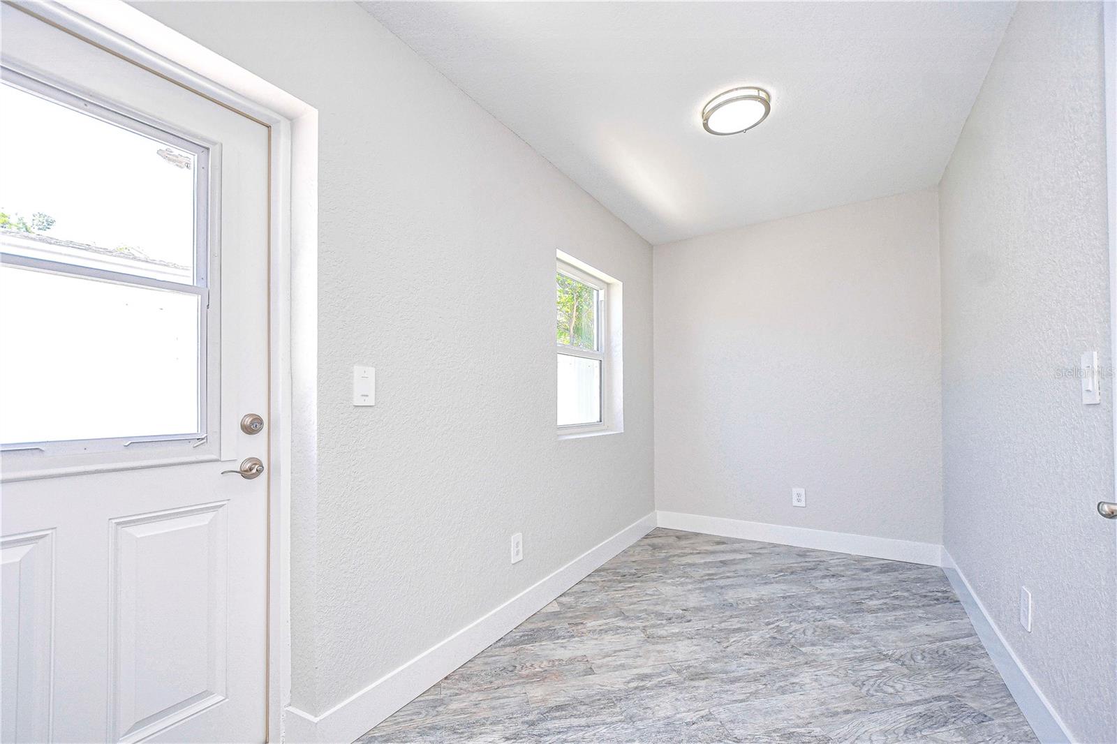 568 CRYSTAL DR, MADEIRA BEACH, FL, 33708