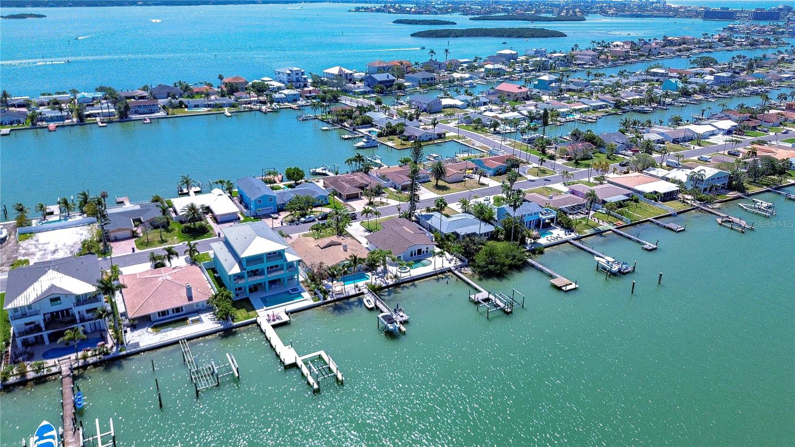 568 CRYSTAL DR, MADEIRA BEACH, FL, 33708