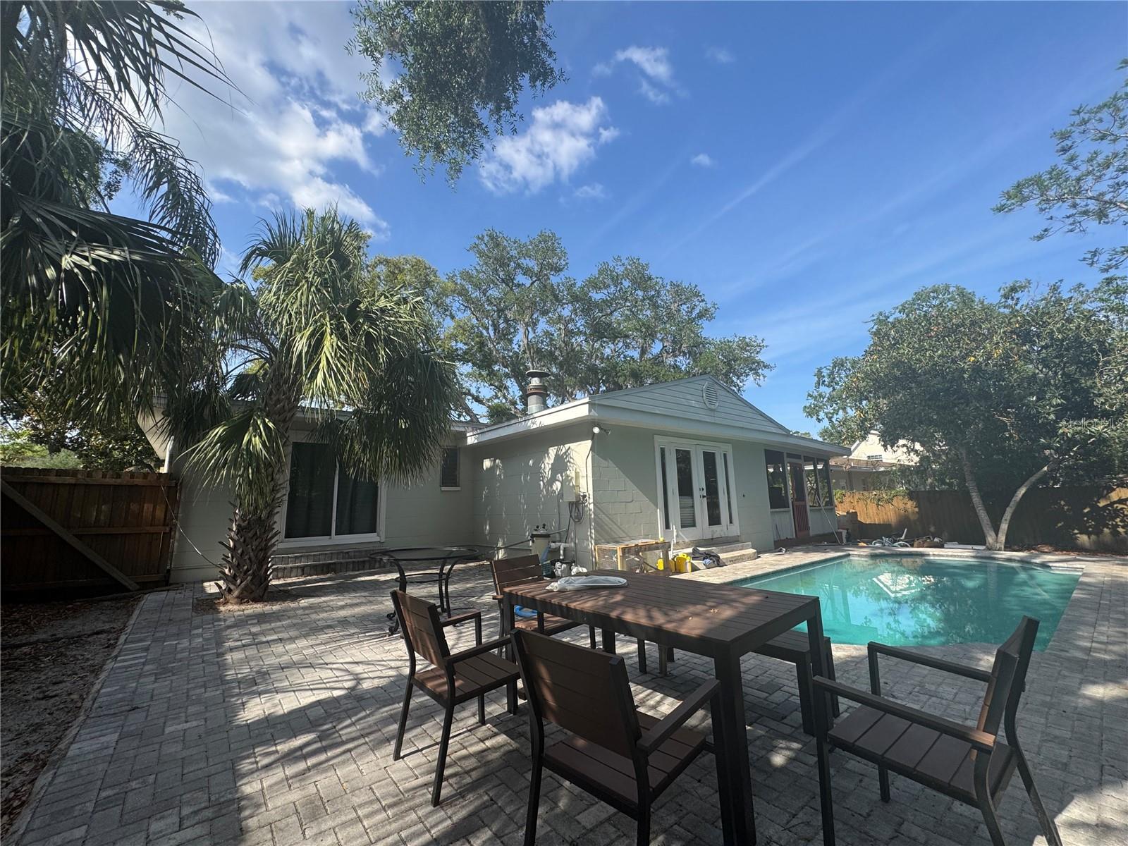 309 DEER PARK AVE, TEMPLE TERRACE, FL, 33617