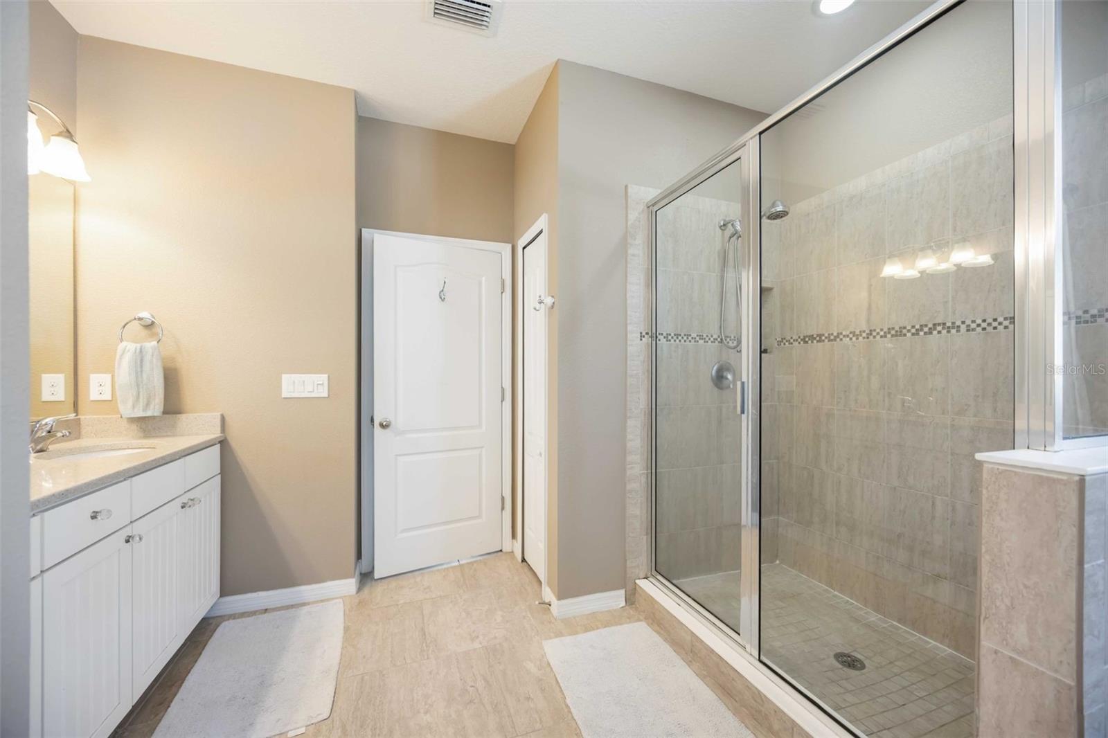 2239 ELLAROSE CIR, SARASOTA, FL, 34232