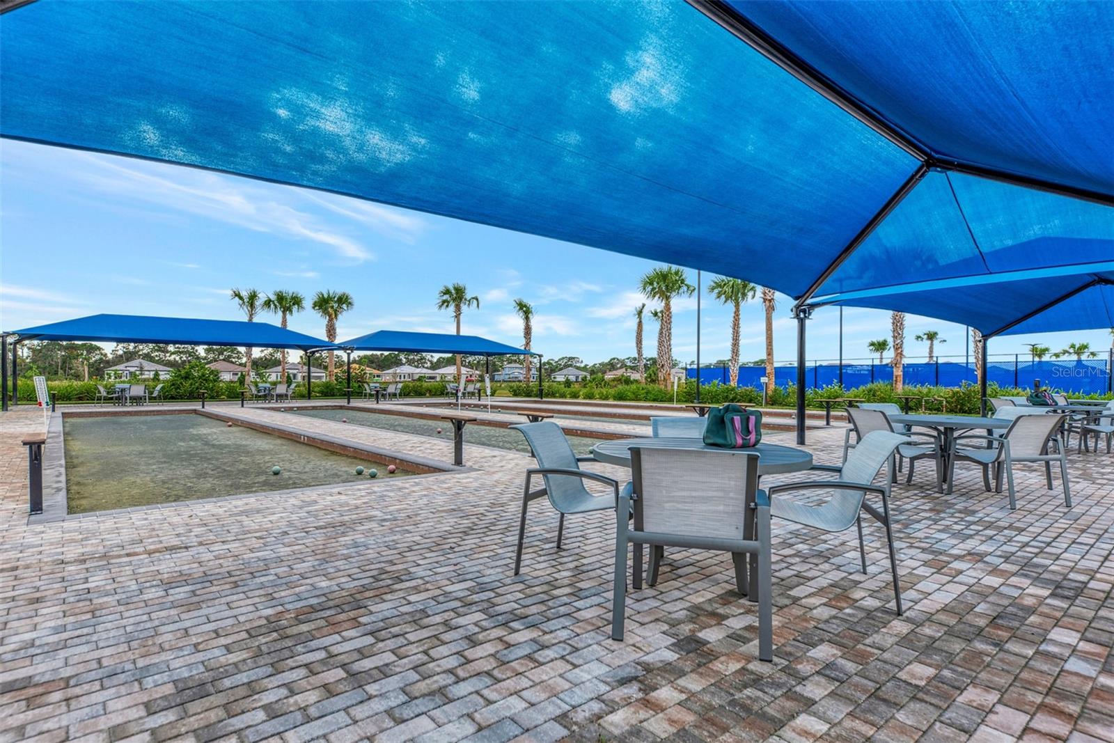 6252 WINDING PINE DR, NOKOMIS, FL, 34275