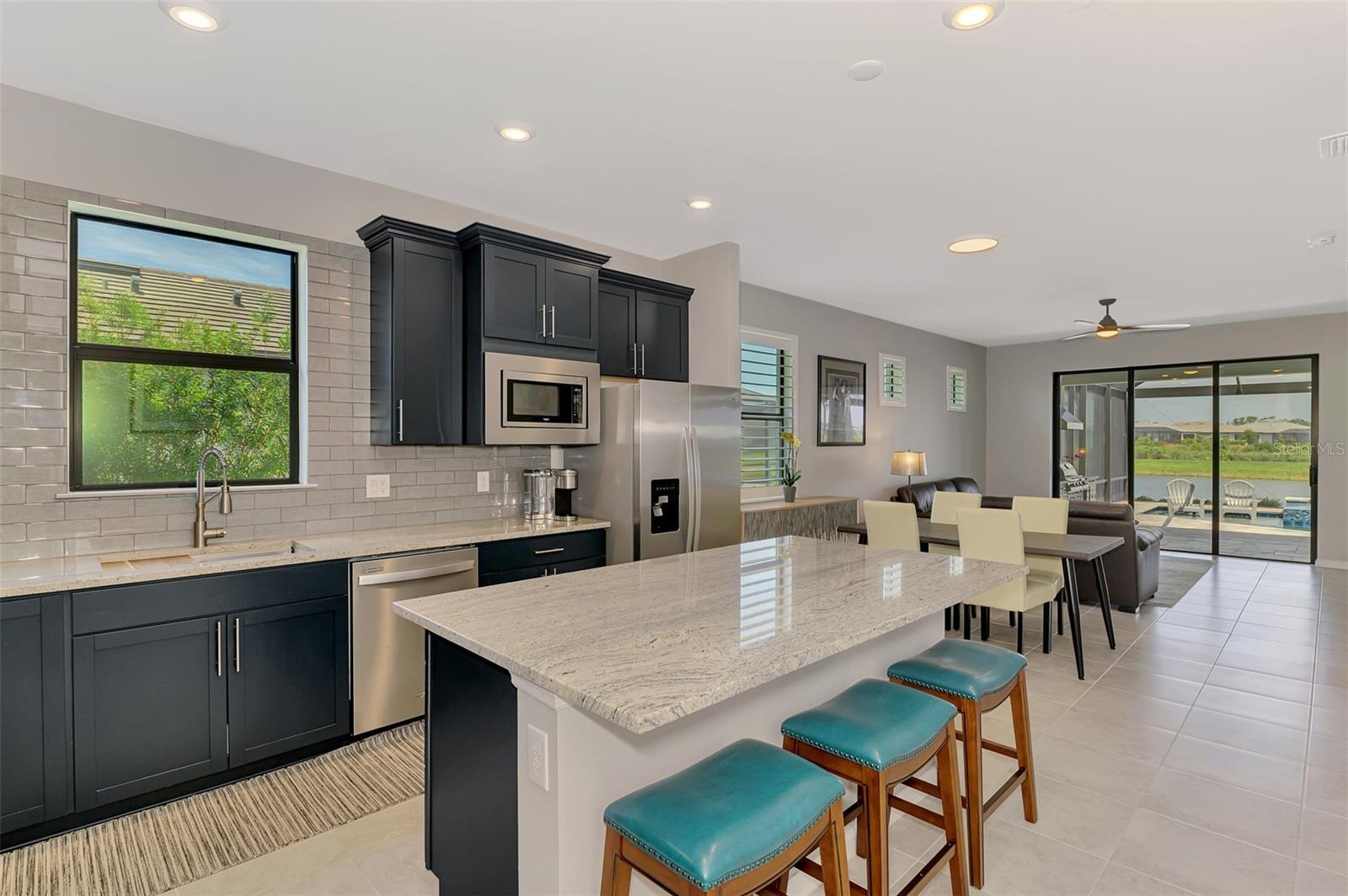 6252 WINDING PINE DR, NOKOMIS, FL, 34275