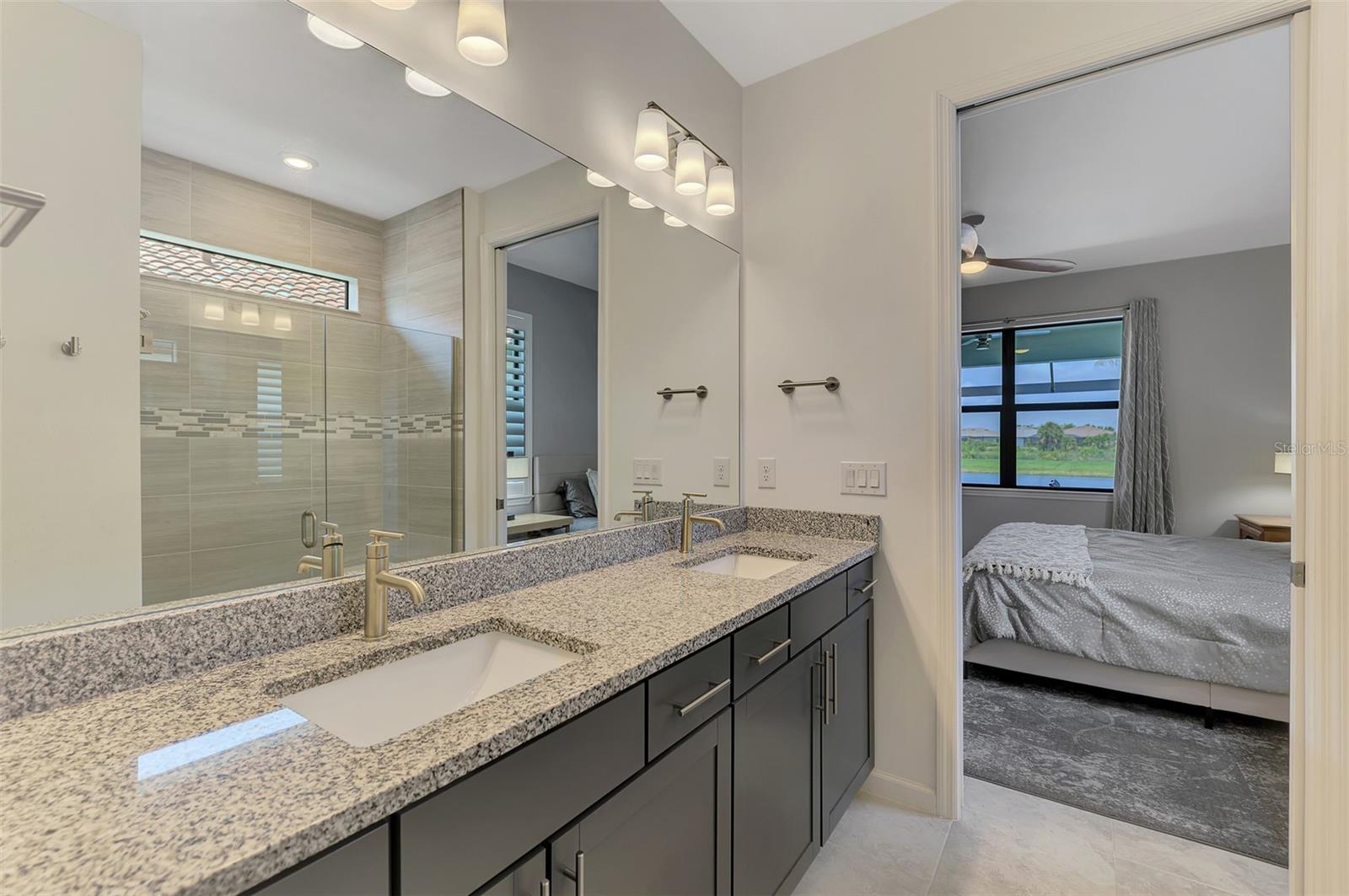 6252 WINDING PINE DR, NOKOMIS, FL, 34275