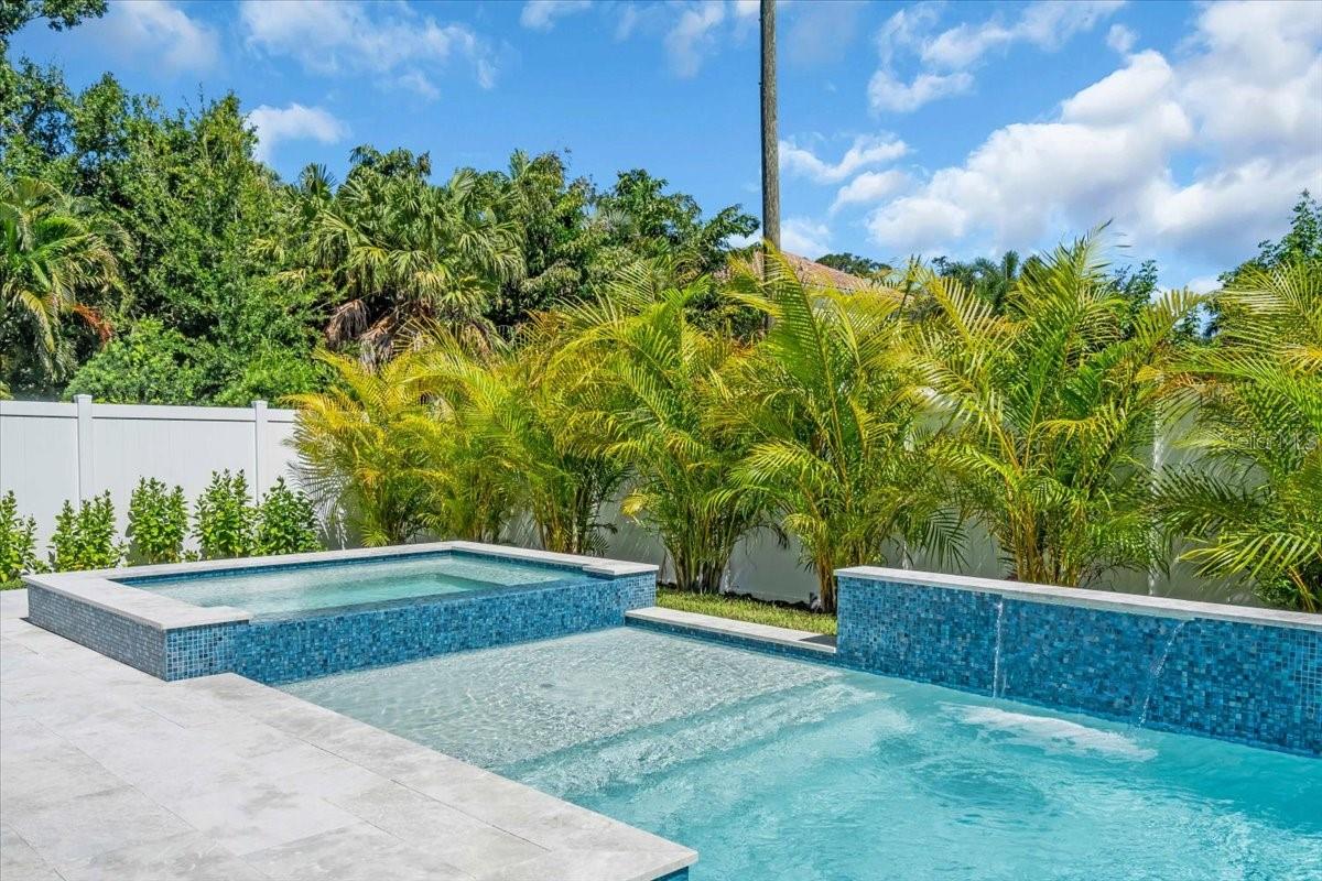 4607 W LAMB AVE, TAMPA, FL, 33629